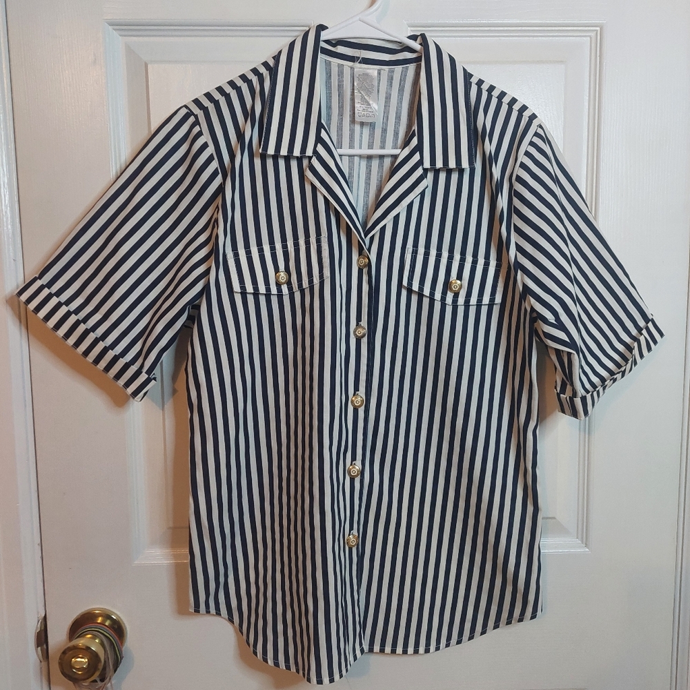 Black White Striped Maximalism Boxy Short Sleeved Gold Buttons Blouse Size S